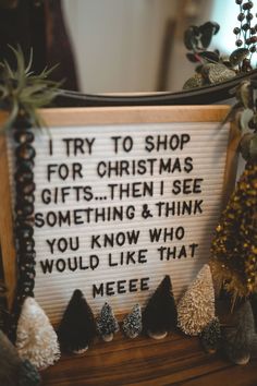 How to Decorate a Bohemian Christmas Tree + Entryway - Sarah Belle Elizabeth