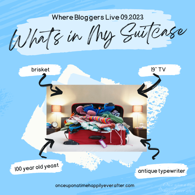 Where Bloggers Live 09.2023:  What’s in My Suitcase